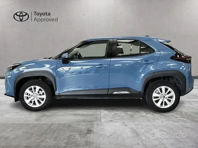 Usata Toyota Yaris Cross Active 116 CV (85 kW) 2022 Blu SUV