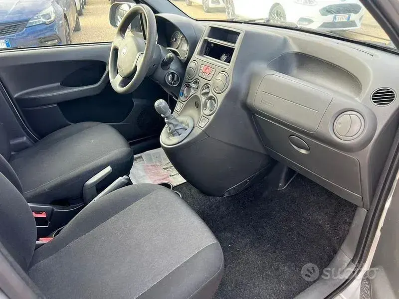 Usata Fiat Panda Dynamic 75 CV (55 kW) 2011 Grigio Utilitaria