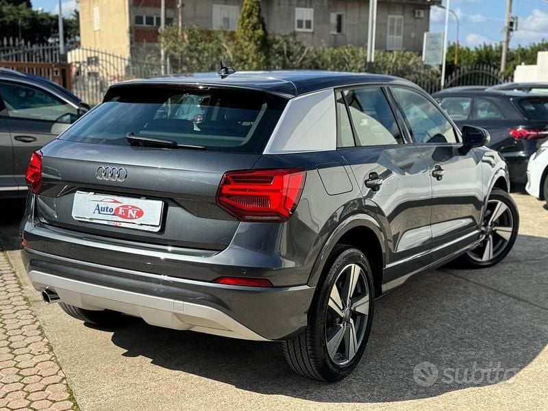 Usata Audi Q2 S-Line 116 CV (85 kW) 2019 Grigio SUV