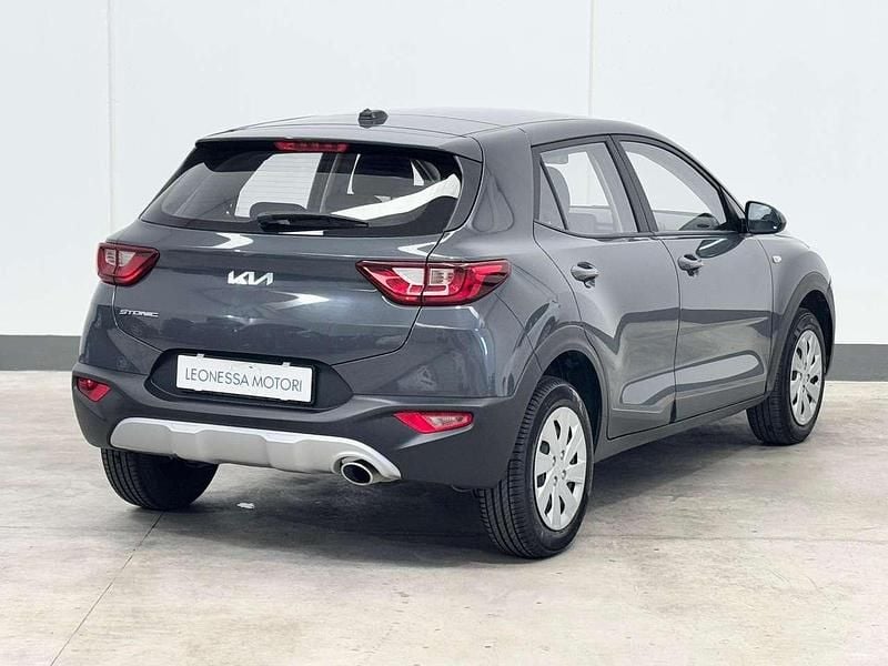 Usata Kia Stonic Urban 84 CV (61 kW) 2022 Grigio SUV