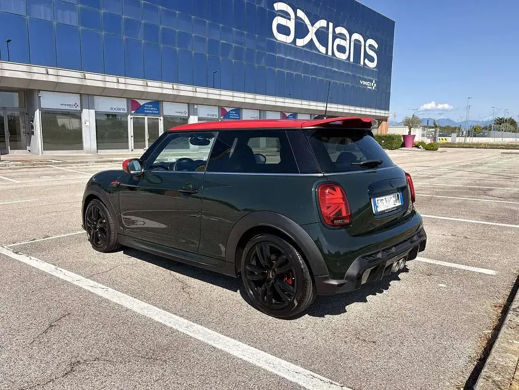 Usata Mini John Cooper Works 231 CV (169 kW) 2021 Verde Utilitaria