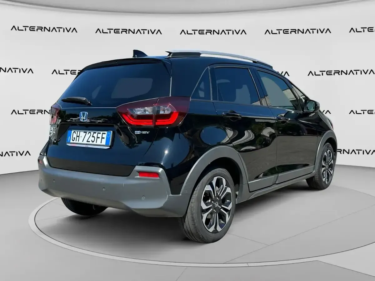 Usata Honda Jazz Executive 98 CV (72 kW) 2022 Nero Utilitaria