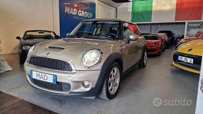 Usata Mini Cooper S 175 CV (128 kW) 2008 Marrone Utilitaria