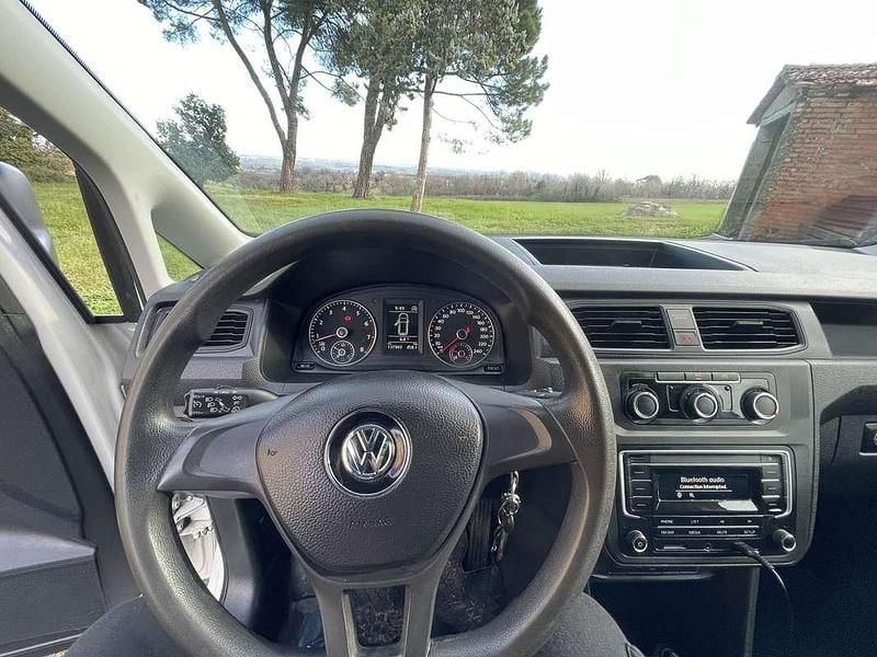 Usata VW Caddy Maxi 110 CV (80 kW) 2019 Bianco Monovolume