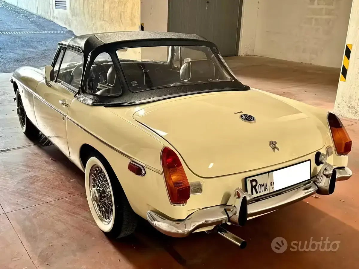 Usata MG B 95 CV (69 kW) 1970 Bianco Cabrio