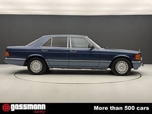 Begagnad Mercedes 300 SE 179 HK (131 kW) 1991 Blå Sedan