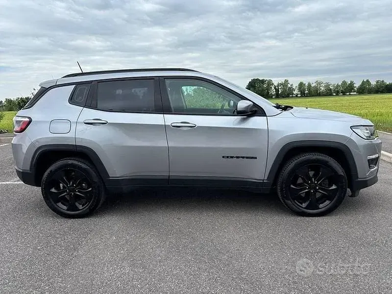 Usata Jeep Compass 140 CV (102 kW) 2019 Grigio SUV