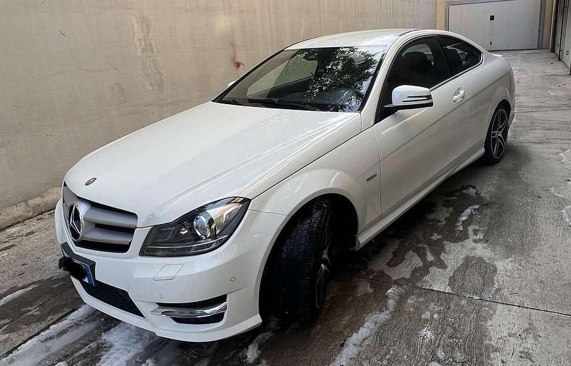 Usata Mercedes C220 Executive 170 CV (125 kW) 2011 Coupé