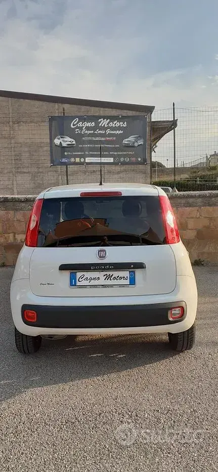 Usata Fiat Panda Lounge 80 CV (58 kW) 2018 Bianco Utilitaria