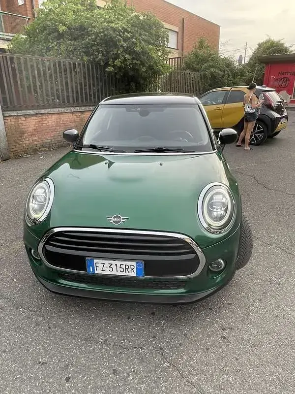 Usata Mini Cooper Business 136 CV (100 kW) 2019 Verde Utilitaria