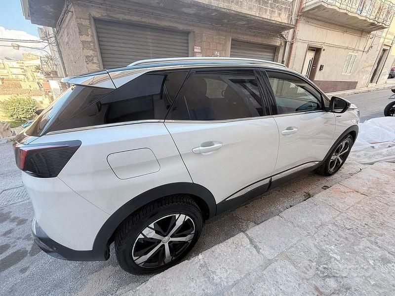 Usata Peugeot 3008 GT-line 120 CV (88 kW) 2016 Bianco SUV