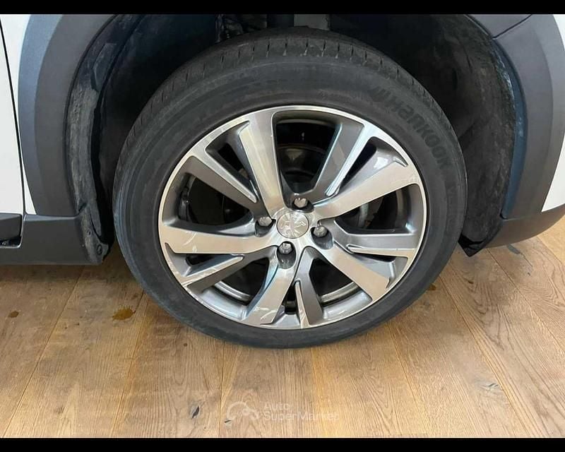 Usata Peugeot 2008 Allure 99 CV (72 kW) 2018 Bianco SUV
