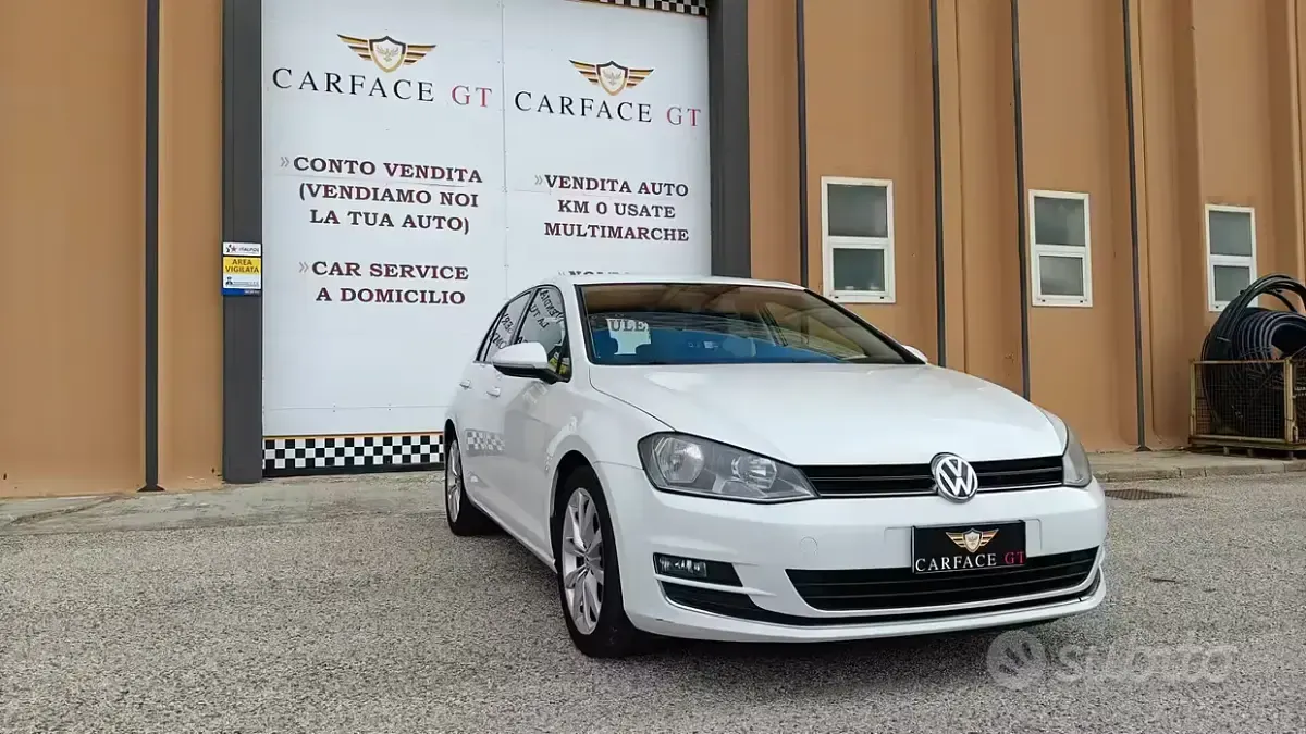 Usata VW Golf VII 105 CV (77 kW) 2015 Bianco Berlina