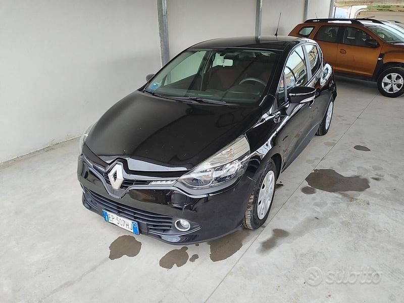Usata Renault Clio IV 75 CV (55 kW) 2013 Nero Berlina