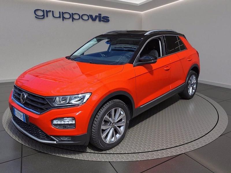 Usata VW T-Roc Style 110 CV (80 kW) 2021 Rosso pastello SUV