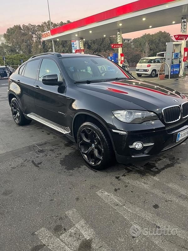 Nero Usata 2010 BMW X6 SUV | 11.300 € (Super prezzo) - Immagine 1/4