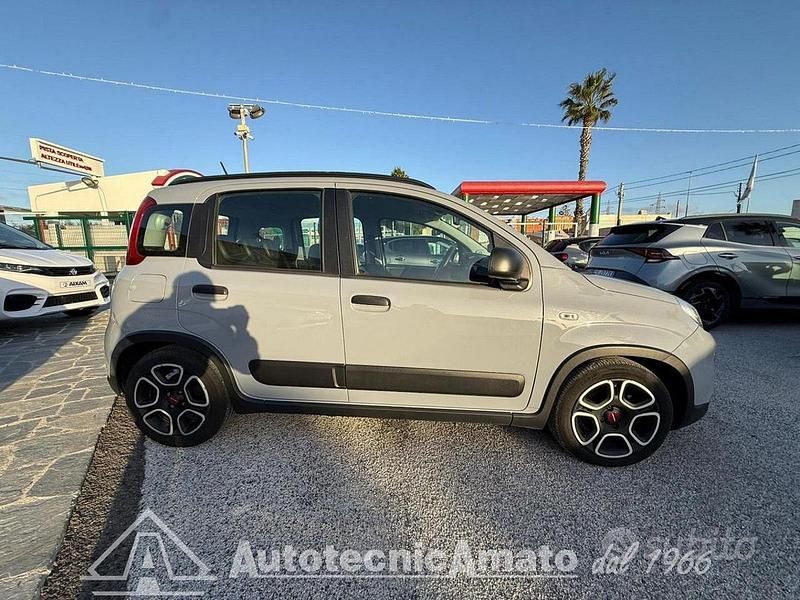 Usata Fiat Panda City Life 69 CV (50 kW) 2022 Grigio Berlina