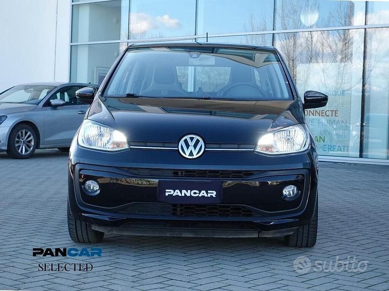 Usata VW up! Highline 68 CV (50 kW) 2017 Nero Utilitaria