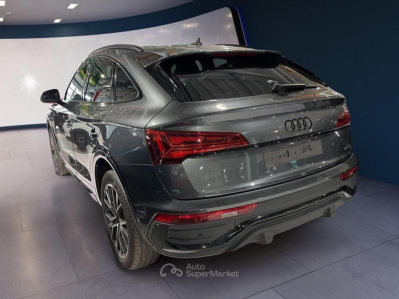 Usata Audi Q5 Sportback Ambiente 204 CV (150 kW) 2025 Grigio SUV