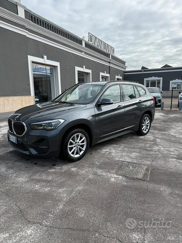 Usata BMW X1 150 CV (110 kW) 2020 Grigio SUV