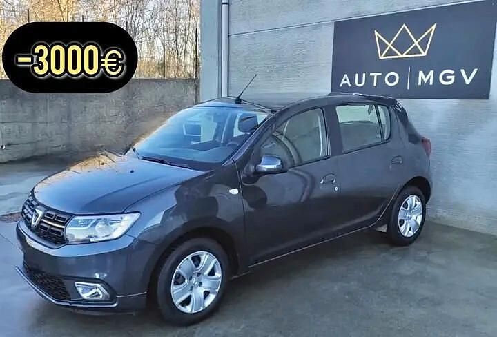 Usata Dacia Sandero Comfort 75 CV (55 kW) 2020 Grigio Berlina