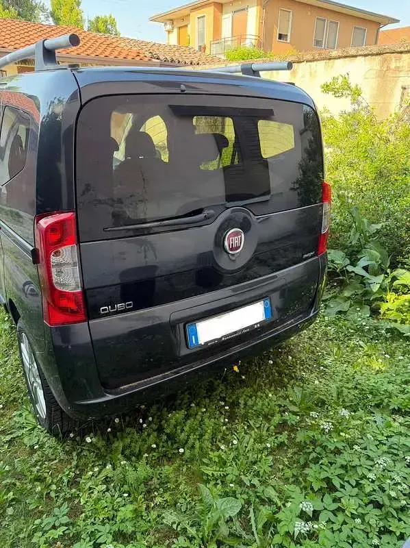 Usata Fiat Qubo Active 75 CV (55 kW) 2014 Nero Monovolume