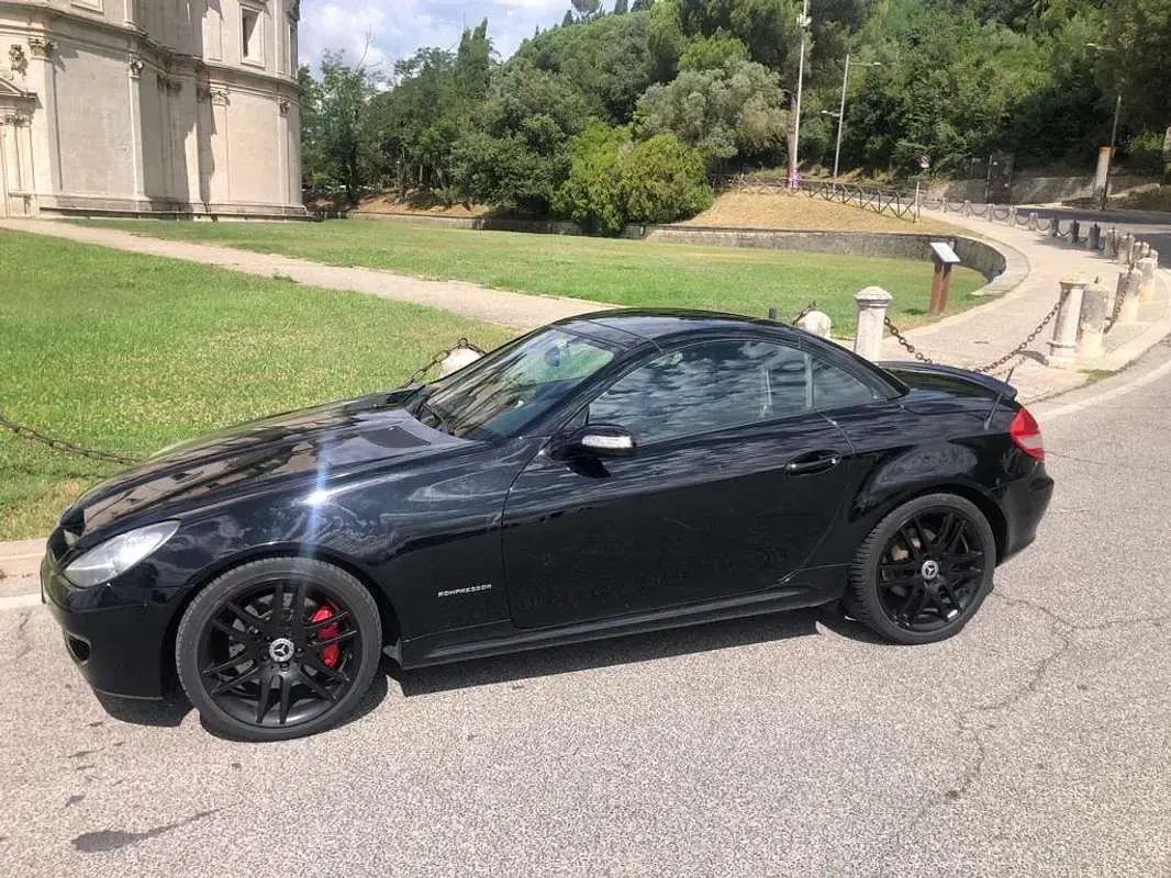 Usata Mercedes SLK200 163 CV (119 kW) 2007 Nero Cabrio