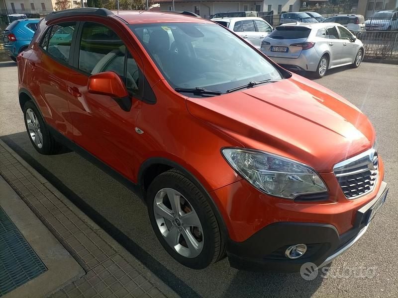 Usata Opel Mokka 140 CV (102 kW) 2014 Arancione SUV