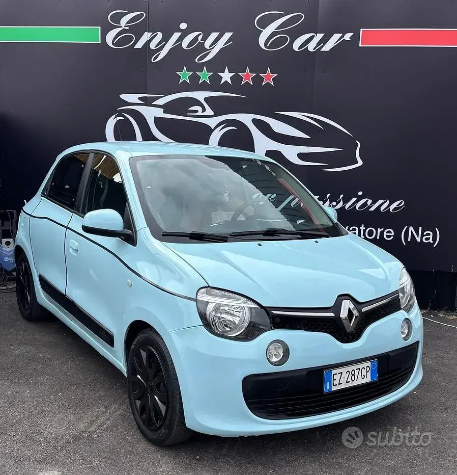 Usata Renault Twingo SE 69 CV (50 kW) 2015 Bluazzurro Utilitaria