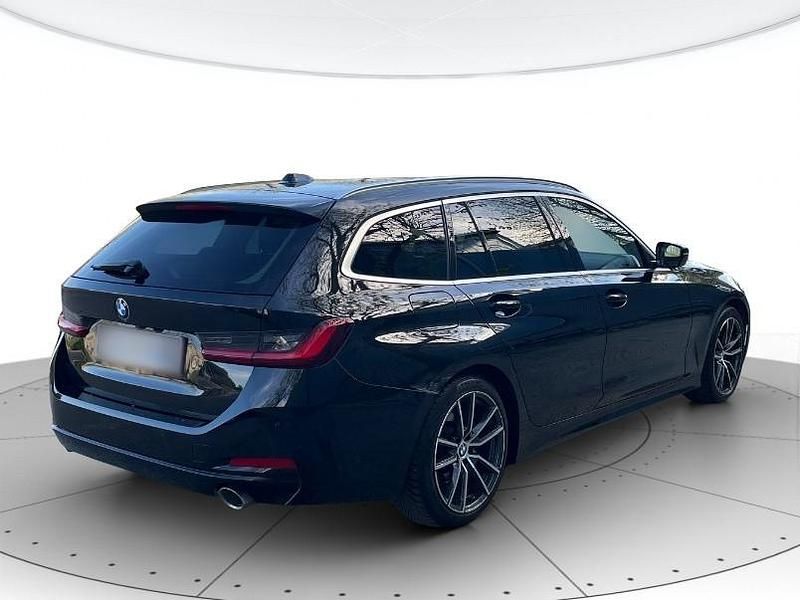 Usata BMW 318 Comfort Edition 150 CV (110 kW) 2024 Nero Station wagon