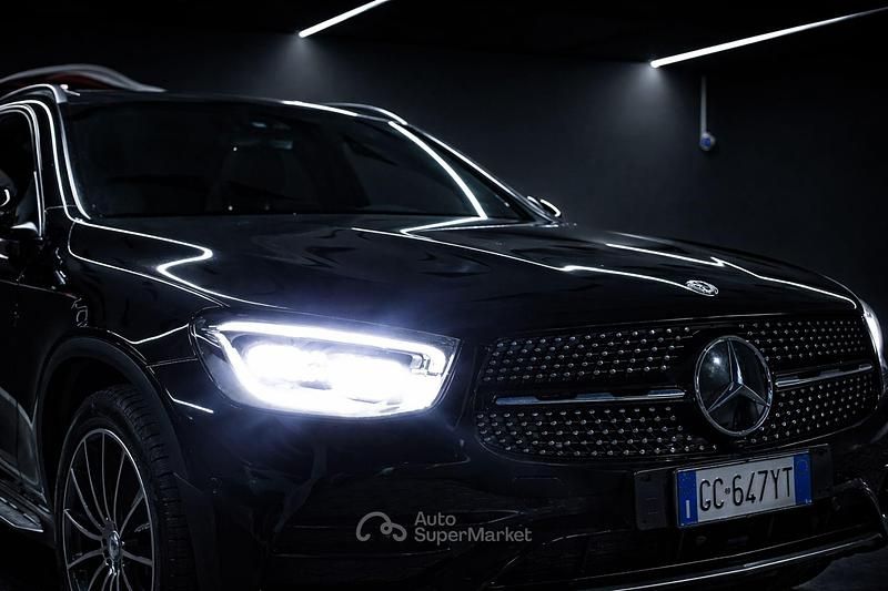 Usata Mercedes GLC250 Premium Plus 245 CV (180 kW) 2020 Nero SUV