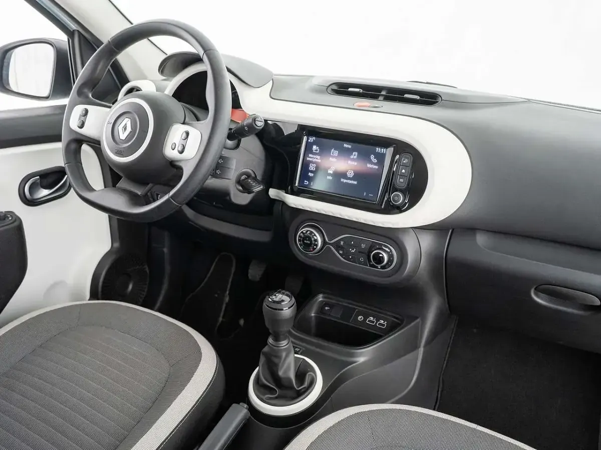 Usata Renault Twingo Equilibre 65 CV (47 kW) 2024 Blu Utilitaria