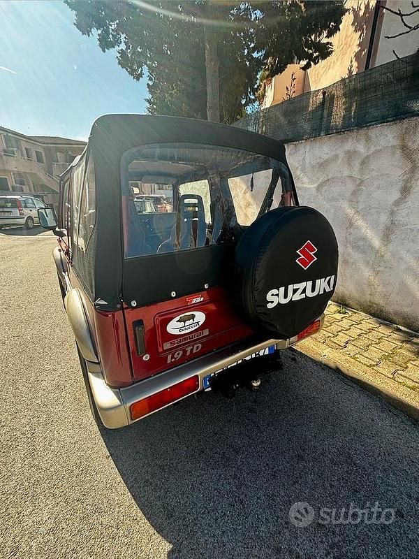 Usata Suzuki Samurai 64 CV (47 kW) 2001 SUV