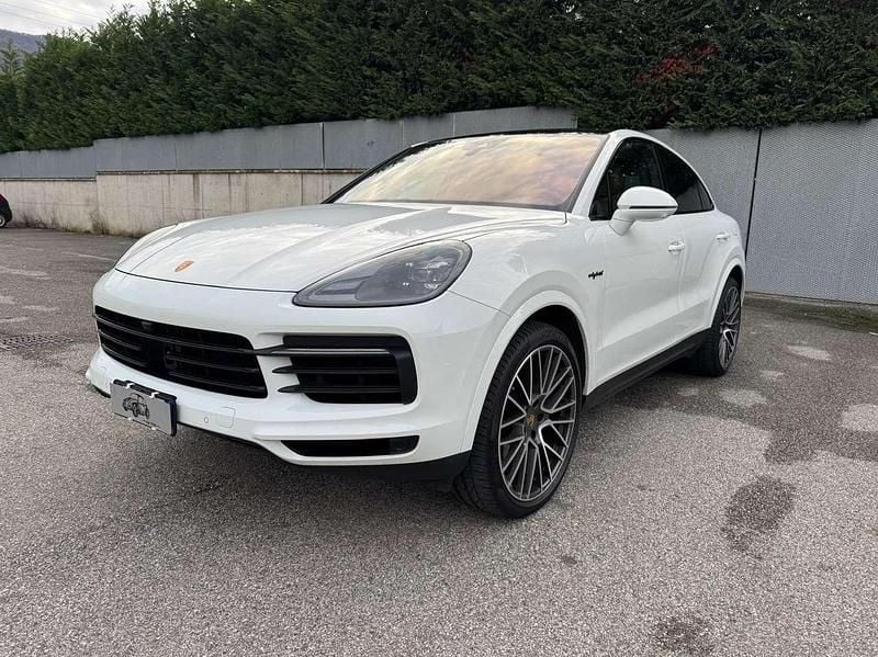 Usata Porsche Cayenne 340 CV (250 kW) 2022 Bianco SUV