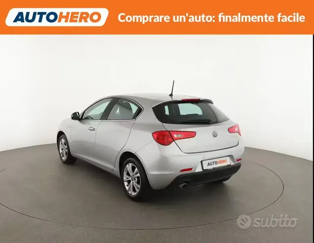 Usata Alfa Romeo Giulietta 120 CV (88 kW) 2017 Grigio Utilitaria
