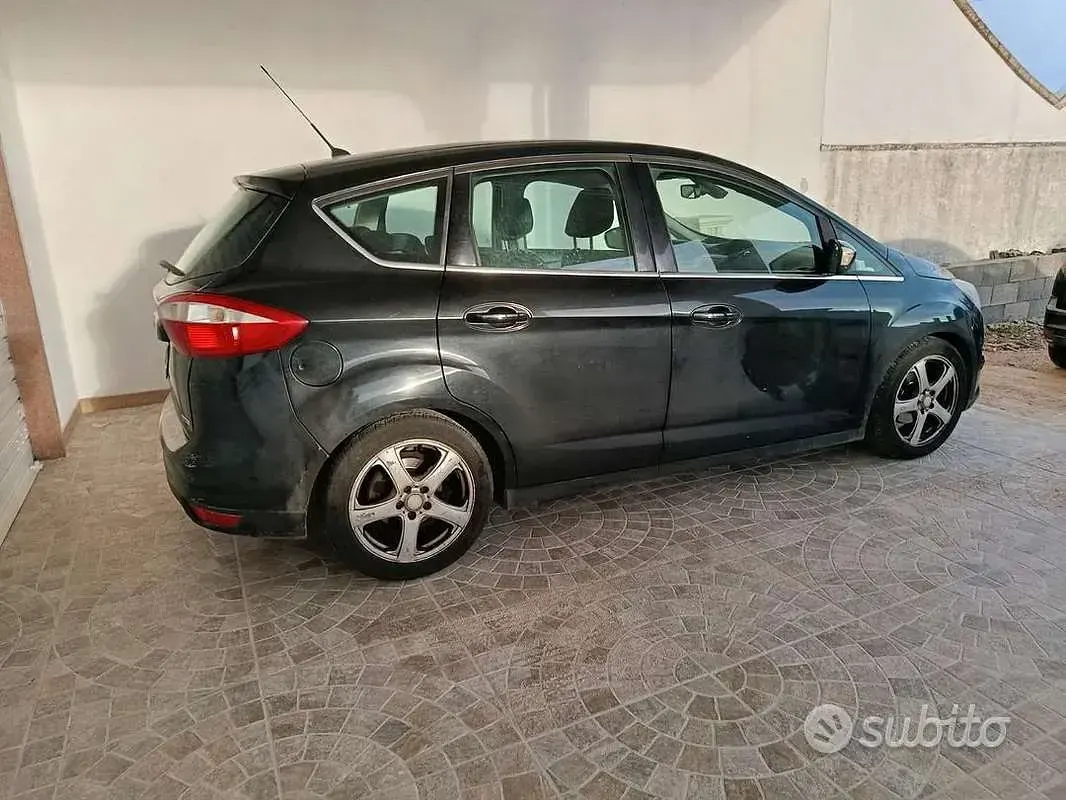 Usata Ford C-MAX Titanium 116 CV (85 kW) 2012 Monovolume