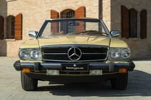 Usata Mercedes SL450 217 CV (159 kW) 1977 Giallo Cabrio