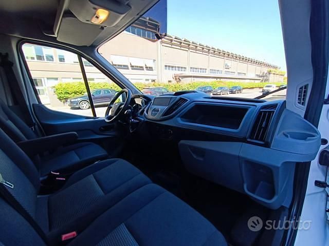 Usata Ford Transit 131 CV (96 kW) 2018 Bianco Furgone