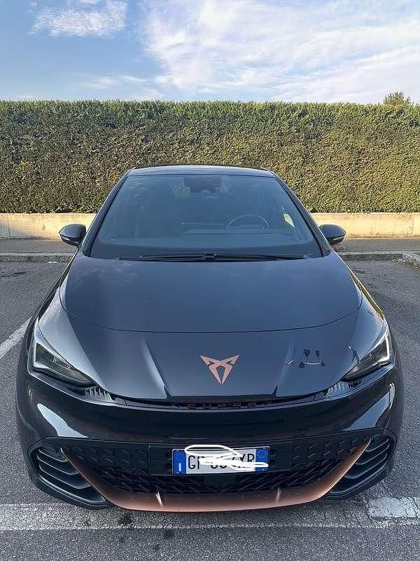Usata Cupra Born e-Boost 169 kW (231 CV) 2023 Utilitaria