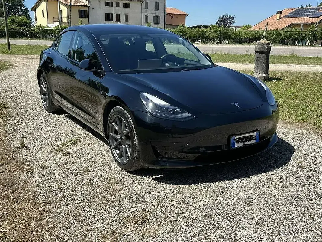 Usata Tesla Model 3 Standard Range 88 kW (120 CV) 2023 Berlina