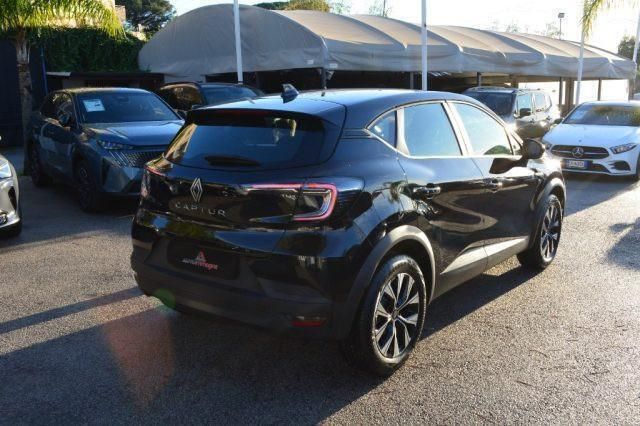 Usata Renault Captur Evolution 101 CV (74 kW) 2024 Nero SUV