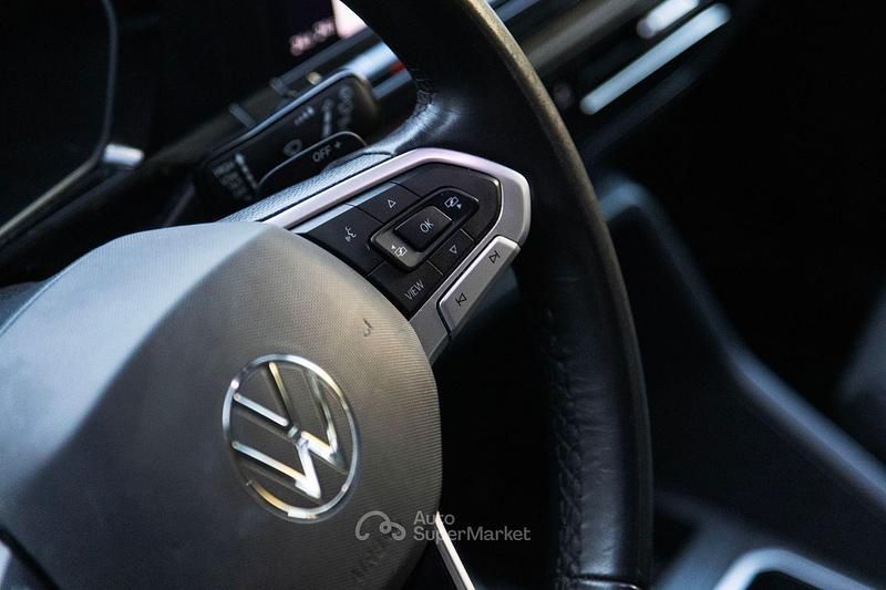 Usata VW Caddy Maxi Style 122 CV (89 kW) 2022 Argento Monovolume