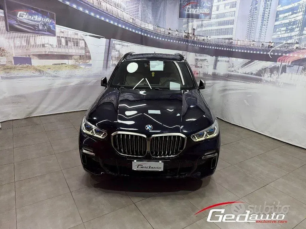 Usata BMW X5 M50 Efficient Dynamics 400 CV (294 kW) 2019 Blu SUV