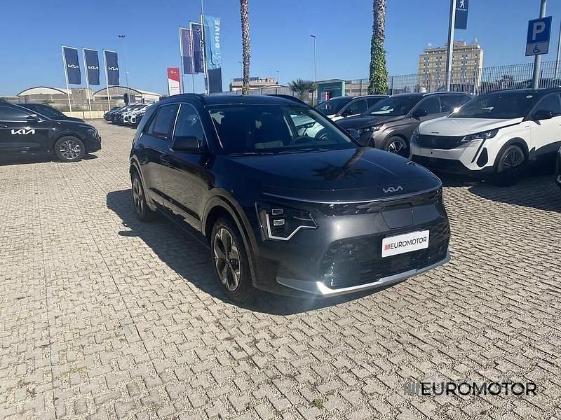 Usado Kia e-Niro 50 kW (68 CV) 2023 Gris SUV