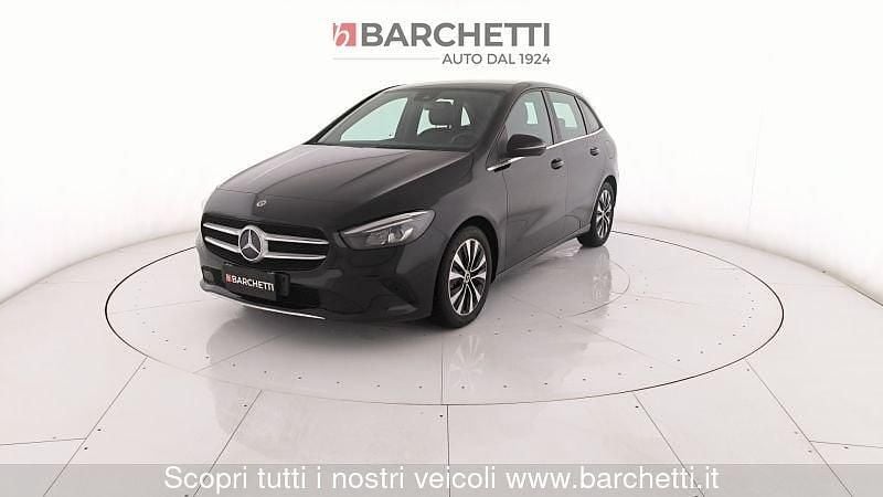 Usata Mercedes 180 Business 116 CV (85 kW) 2022 Nero Berlina
