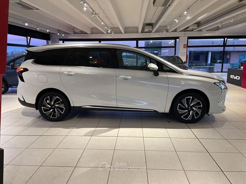 Nuova EVO Evo 3 175 CV (128 kW) 2025 Bianco SUV