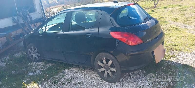 Occasion Peugeot 308 90 ch (66 kW) 2010 Noir Berline