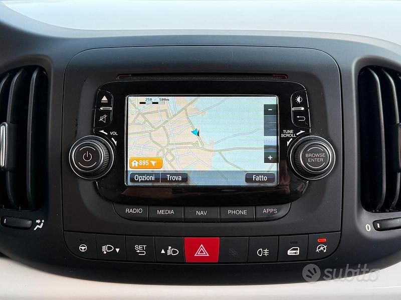 Usata Fiat 500L Living 120 CV (88 kW) 2016 Bianco Monovolume