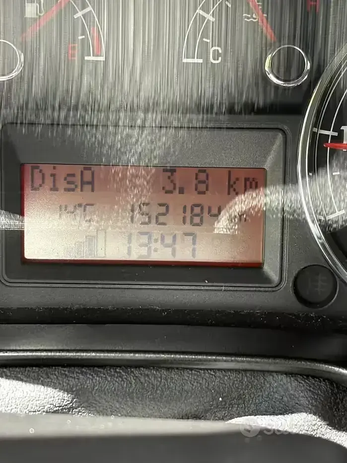Usado Fiat Punto 77 CV (56 kW) 2009 Negro Utilitario