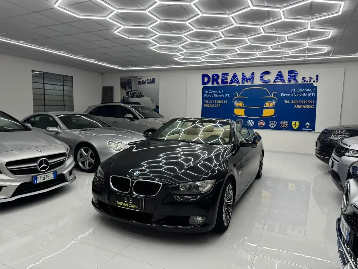 Usata BMW 320 169 CV (124 kW) 2008 Nero Cabrio
